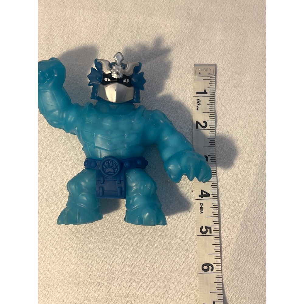 Goo Jit Zu Hero Pack Aqua Freeze Figure Aqua Freeze Water Warrior Action Figure - Picture 4 of 5